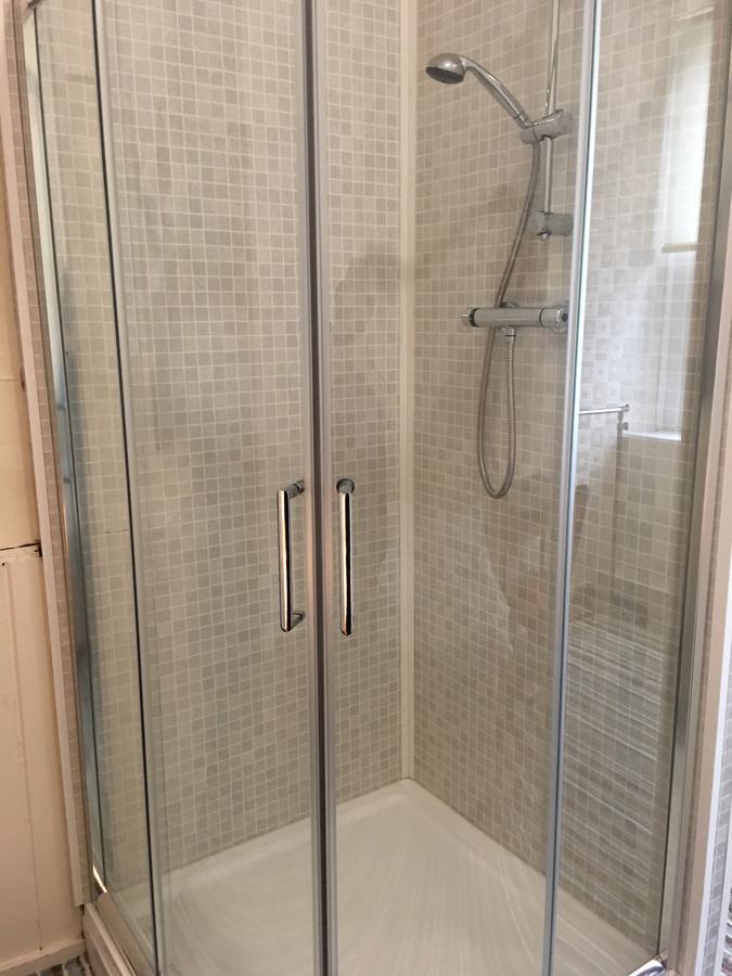 Budget Rooms Crosskeys Newport  Zewnętrze zdjęcie